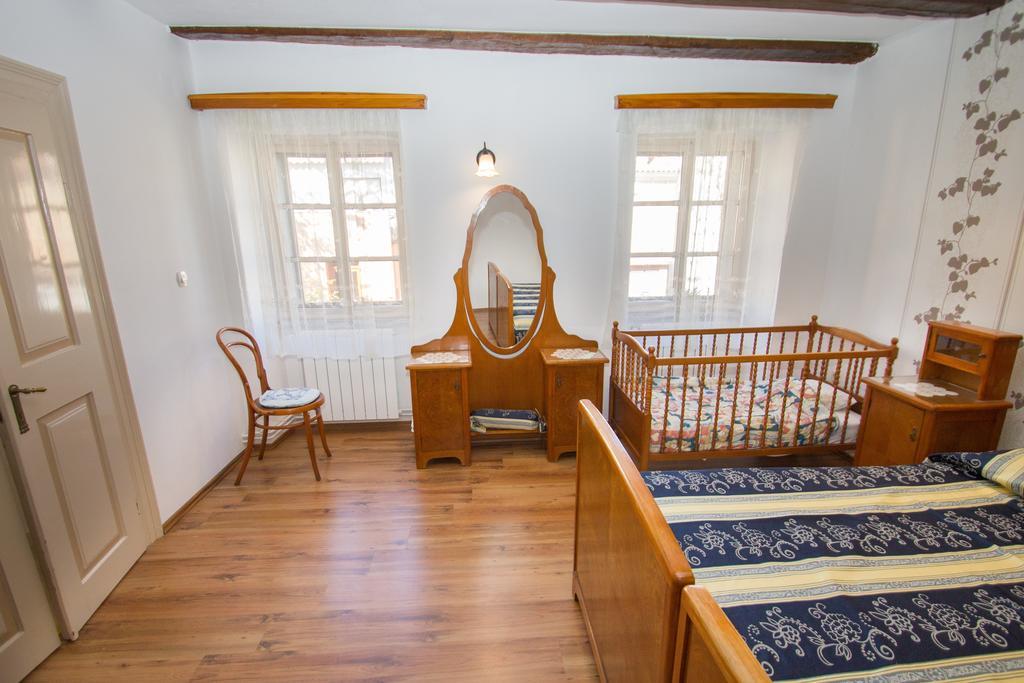 Apartments Villa Kastav In Old Town Center With Sea View And Parking Екстер'єр фото